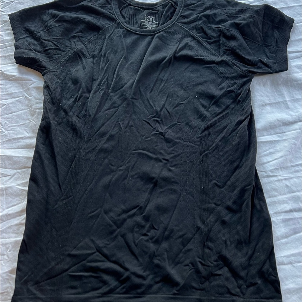 Athleta girls tshirt (will iron before being sold!)